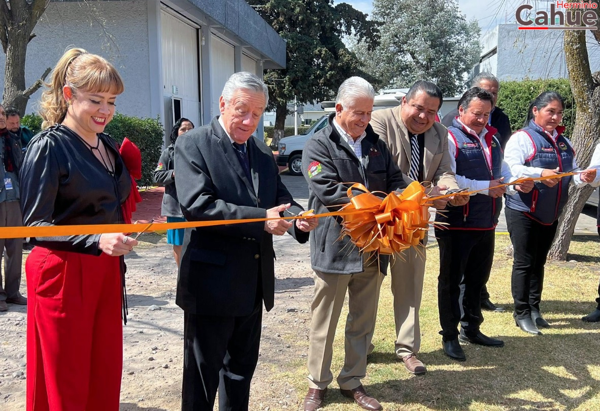 Inauguramos la cancha de usos múltiples y la cabaña sindical para los